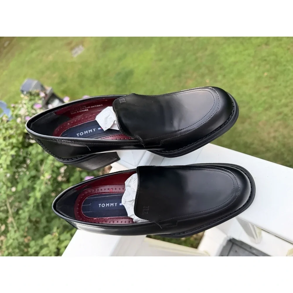 Tommy Hilfiger Black Leather Chunky Lug Sole Loafers Block Heel Shoes Womens 6